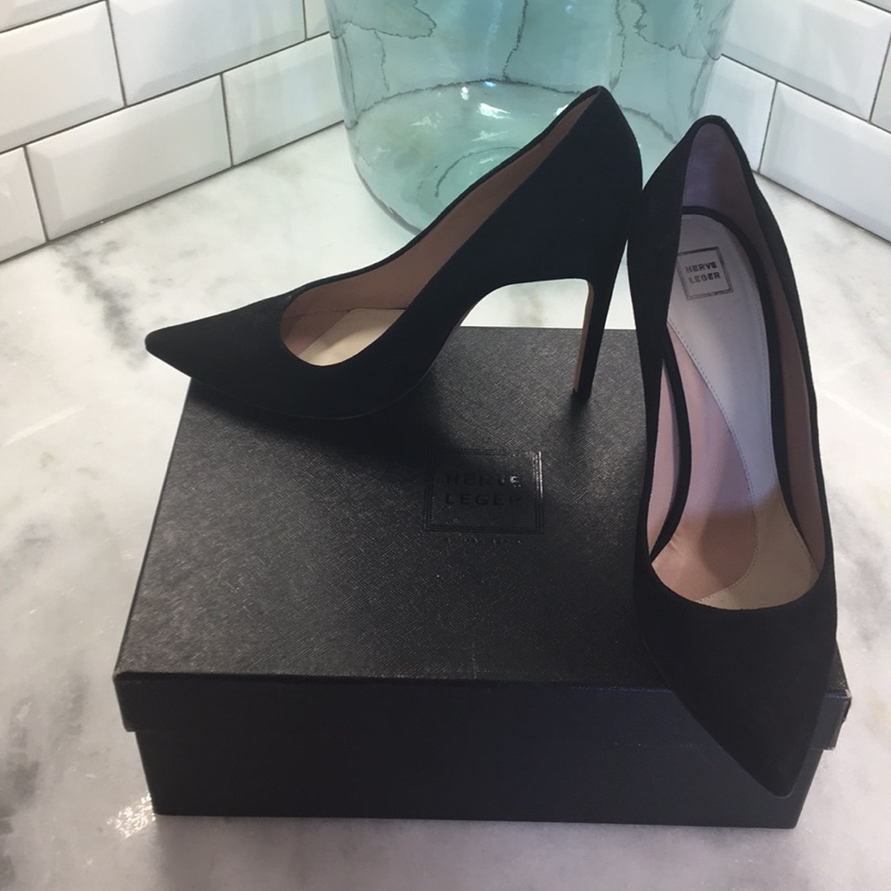 Herve Leger Loma Classic Pump - Black suede